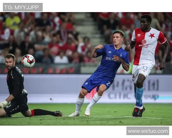 基迪纳摩迎战斯拉维亚强强对决引发球迷热议与期待