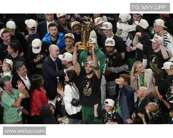 加内特重返篮网对决凯尔特人经典之战回顾与分析